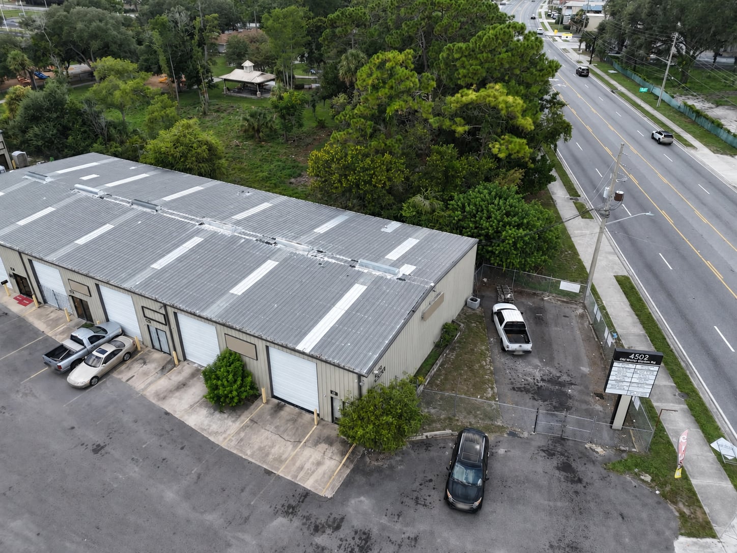 Aerial view of the Suite D end unit and Old Winter Garden Road